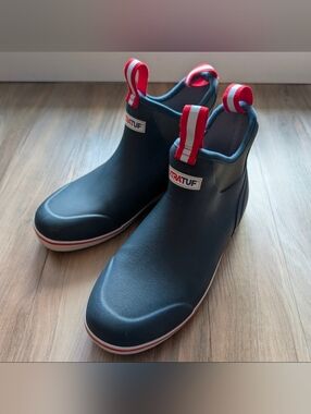 XTRATUF Men's Ankle Deck Boots Navy Red 22733 Size M 9